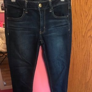 American Eagle High Waisted Jeans